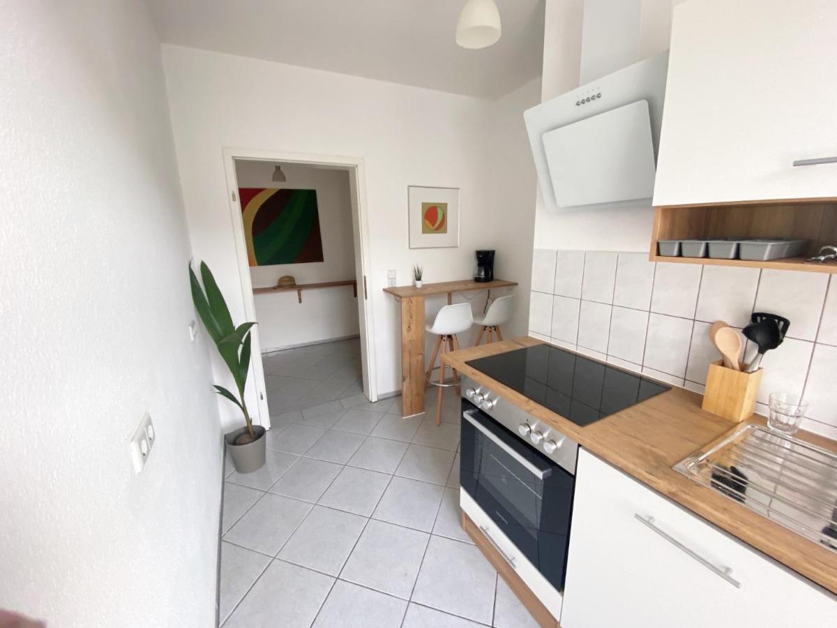 Schoene, Ruhige Zweiraumwohnung Im Angesagten Altlindenau Leipzig Exterior photo